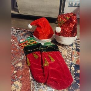 Christmas Funny And Festive Red and Green Christmas Set